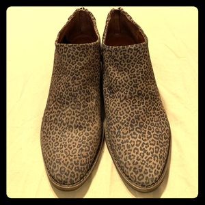 Lucky Brand Eyelash Sophia Leopard Ankle Boots 9 M